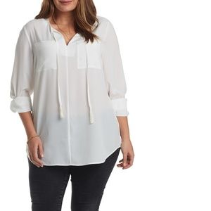 Tart Murphy Split Neck Top (Plus Size)*